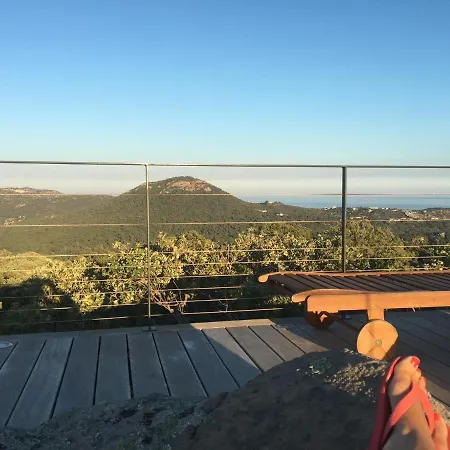 Sublime Vue Sur Mer Et Montagne Séjour chez l'habitant
